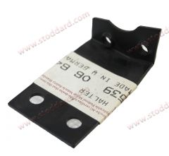 539-06-646 Oil Plate Cover Bracket for 356.   