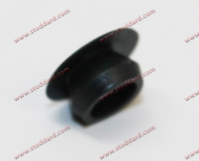 9145522331001C Interior Trim Plug, Black, To Cover Pillar