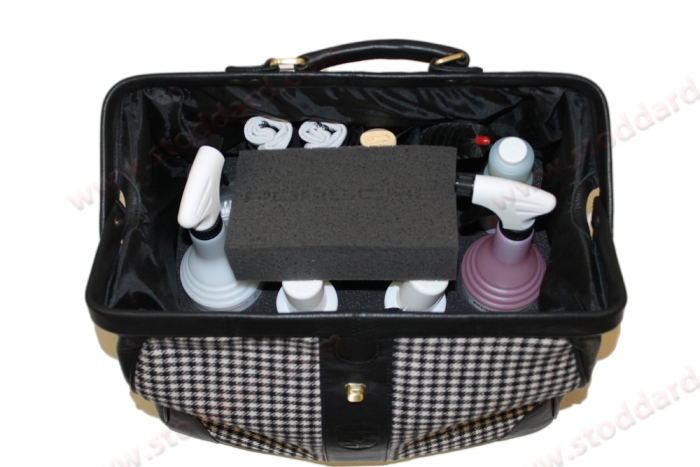 PCG90101041 Porsche Classic Car Care Set with Pepita Bag