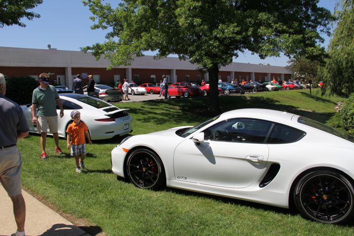 Beachwood Porsche's cars