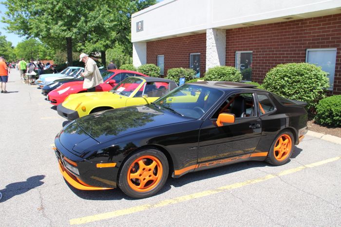 Nick Gravino's 944 S2